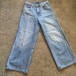 Uniqlo high rise flare/wide legged jeans